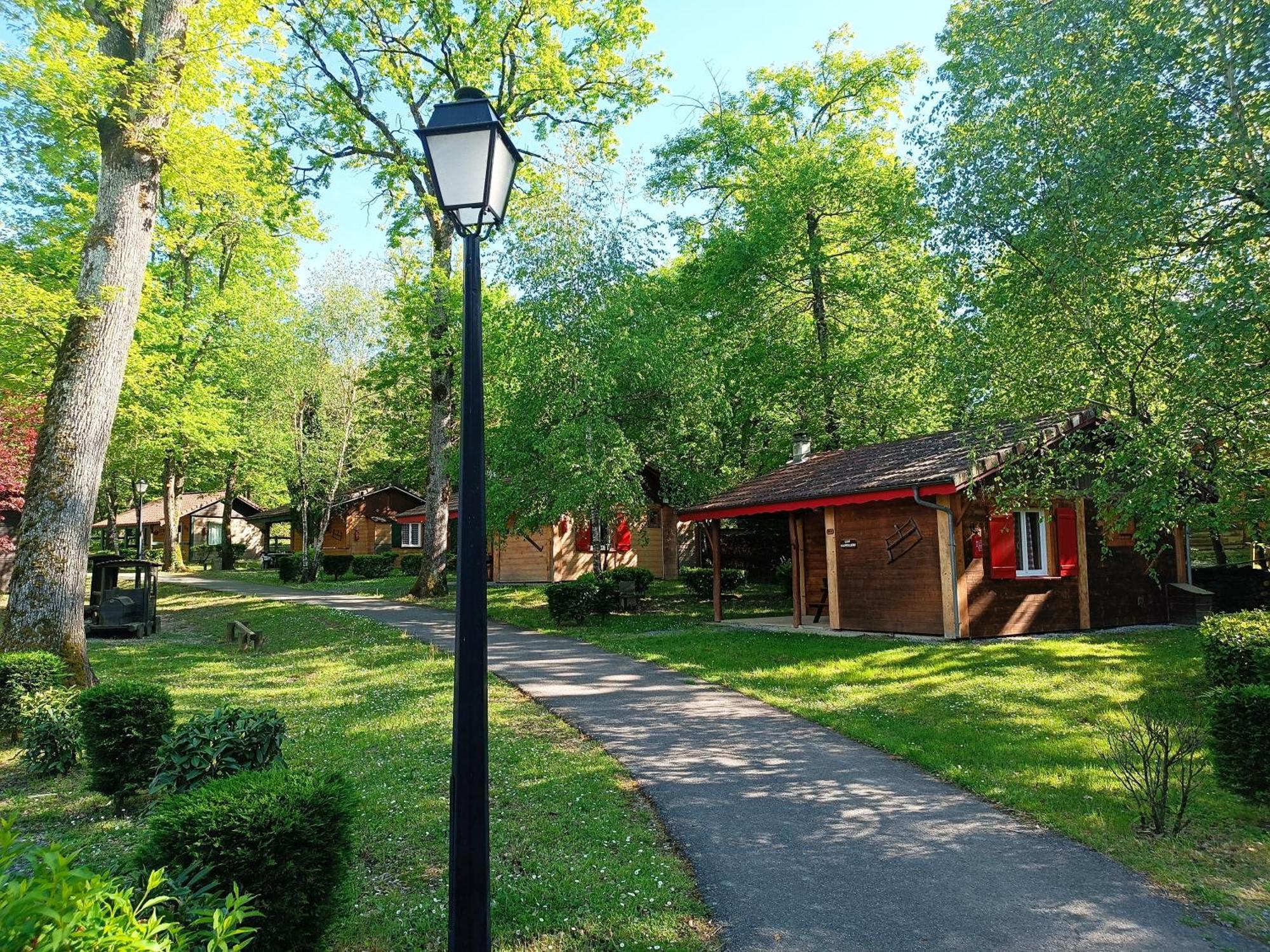 Camping Le Relais Du Leman Messery 外观 照片